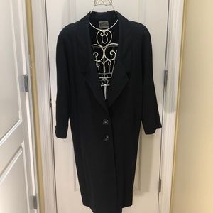 Linda Richards SIZE 10P Black 100% Wool Coat